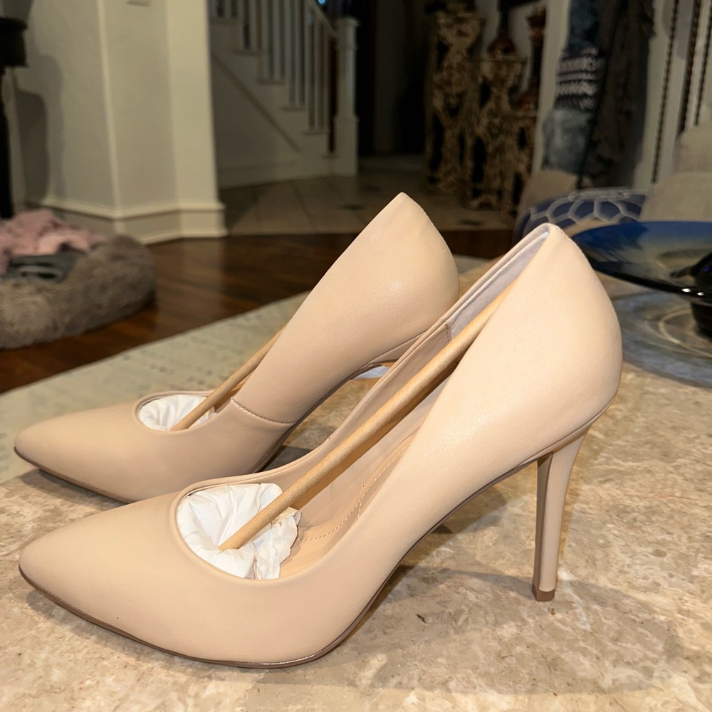 charles david nude heel